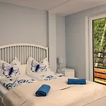 Nadmorski-dom Summer-house * Поберово