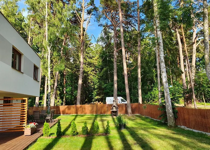 Nadmorski-dom Summer-house בית נופש פוביירובו