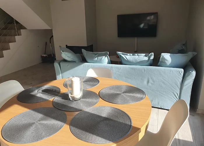 Nadmorski-dom Summer-house פוביירובו